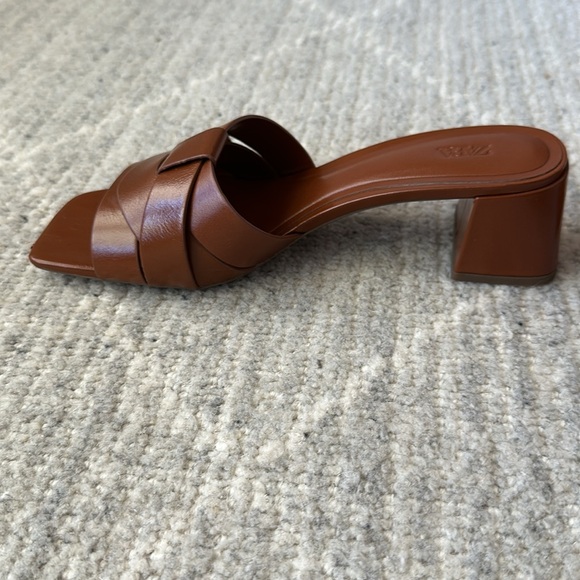 COPY - Zara block heel sandal. Size 38 - Picture 2 of 6